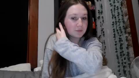 Snapshot of sexystephanie04 chatting on 10-09-25, 02:53 sexystephanie04 online show from 10-09-25, 02:53