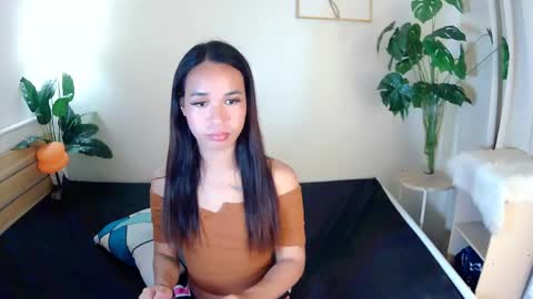 Snapshot of sexytrixie11 chatting on 05-17-26, 02:35 sexytrixie11 online show from 05-17-26, 02:35