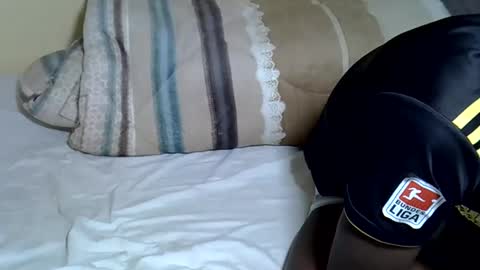 Snapshot of sexytwinks5 chatting on 05-21-26, 07:21 Deno Tommy online show from 05-21-26, 07:21