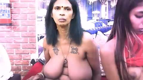 sexyva4u2luv online show from 11-14-25, 12:04