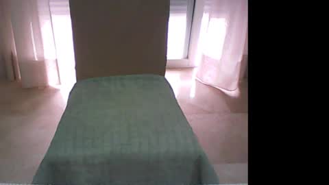 Snapshot of sexyvainilla69 chatting on 03-01-25, 11:39 SlaveForYourPussy69 online show from 03-01-25, 11:39