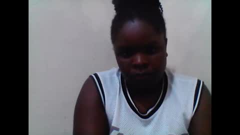 Snapshot of sexyvalary_16 chatting on 03-17-26, 09:01 sexyvalary_16 online show from 03-17-26, 09:01