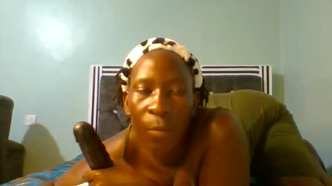 VIVIAN online show from 01-31-25, 03:55