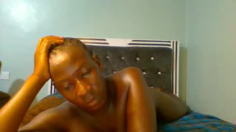 VIVIAN online show from 02-15-25, 10:00