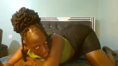 Snapshot of sexyvivy chatting on 03-01-25, 08:42 VIVIAN online show from 03-01-25, 08:42