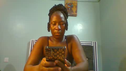 Snapshot of sexyvivy chatting on 03-02-25, 09:22 VIVIAN online show from 03-02-25, 09:22