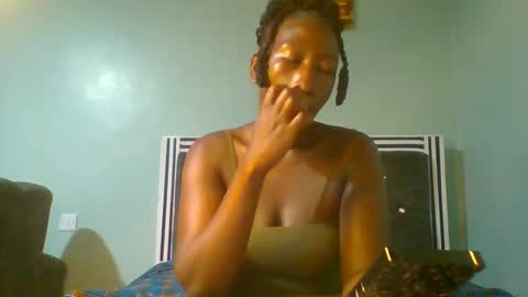 VIVIAN online show from 03-09-25, 11:46