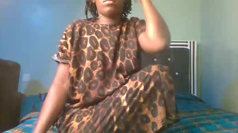 VIVIAN online show from 10-01-25, 06:25