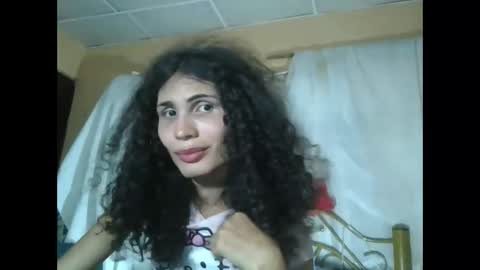 Snapshot of sexywolfnight chatting on 02-15-26, 07:43 sexywolfnight online show from 02-15-26, 07:43