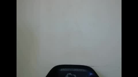 Snapshot of sexyxbunnyxx chatting on 09-27-25, 08:52 Blue online show from 09-27-25, 08:52