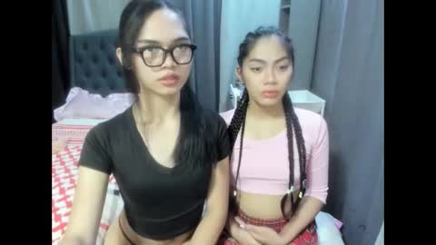 Snapshot of sexyxenaaa chatting on 11-18-25, 05:39 Xenaaa online show from 11-18-25, 05:39