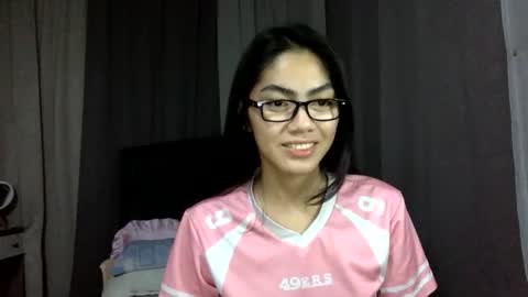 Snapshot of sexyxenaaa chatting on 01-17-26, 11:37 Xenaaa online show from 01-17-26, 11:37