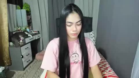 Snapshot of sexyxenaaa chatting on 02-27-26, 09:31 Xenaaa online show from 02-27-26, 09:31