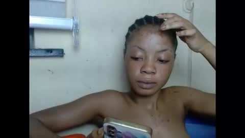 sexyxpeach online show from 09-08-25, 06:51