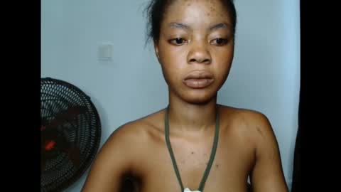 sexyxpeach online show from 10-20-25, 06:30