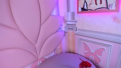 KATY  online show from 02-14-25, 09:24