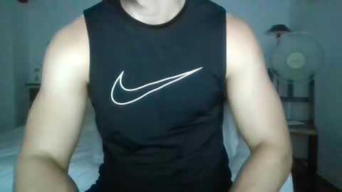 Snapshot of sexyyphilip chatting on 01-29-25, 11:56 sexyyphilip online show from 01-29-25, 11:56
