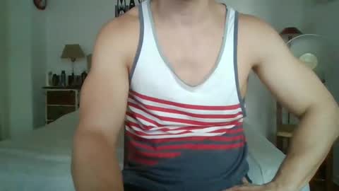Snapshot of sexyyphilip chatting on 02-27-25, 08:20 sexyyphilip online show from 02-27-25, 08:20