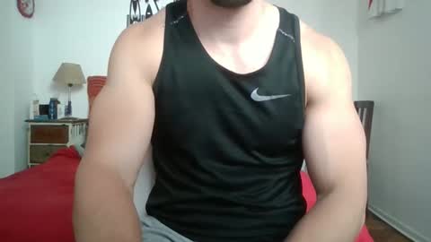 Snapshot of sexyyphilip chatting on 09-26-25, 04:22 sexyyphilip online show from 09-26-25, 04:22
