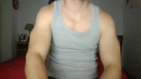 Snapshot of sexyyphilip chatting on 09-29-25, 03:00 sexyyphilip online show from 09-29-25, 03:00