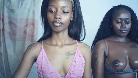 sexyzuriel online show from 03-08-26, 04:44