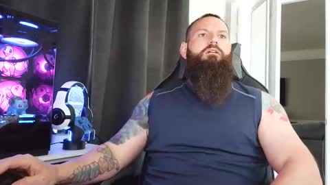 SouthFloridaStr8guy online show from 05-01-26, 01:37