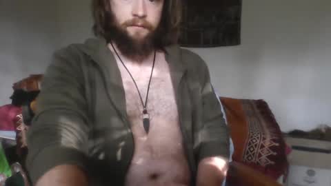 Snapshot of sg556 chatting on 09-13-25, 01:11 Gee online show from 09-13-25, 01:11