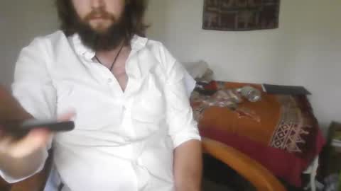 Snapshot of sg556 chatting on 09-21-25, 09:05 Gee online show from 09-21-25, 09:05