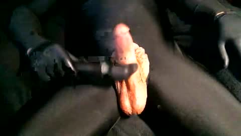 Snapshot of sgtdickleberry chatting on 04-18-26, 10:32 Sgt. Dangleberry online show from 04-18-26, 10:32