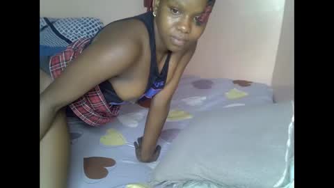 shaa_loon online show from 04-20-26, 07:44