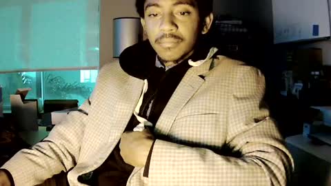 Shabuda Hill online show from 06-14-26, 05:42