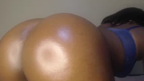 Snapshot of shadow_sweets chatting on 09-24-25, 02:04 Shadow online show from 09-24-25, 02:04