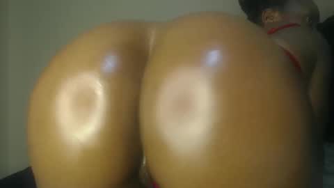 Snapshot of shadow_sweets chatting on 10-25-25, 11:21 Shadow online show from 10-25-25, 11:21