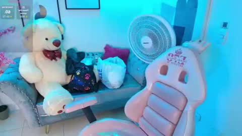 Shady  online show from 06-17-26, 06:53