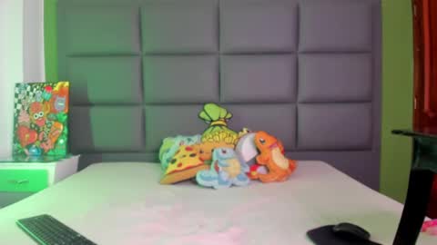 shady_stone online show from 02-11-25, 04:33