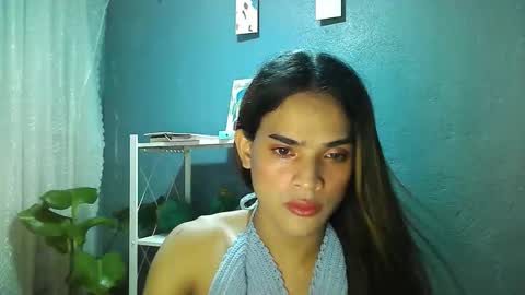 Snapshot of shaharra chatting on 11-26-25, 10:16 shaharra online show from 11-26-25, 10:16