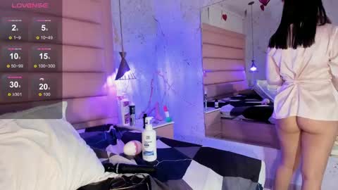 Snapshot of shaidy_scott chatting on 03-11-25, 06:43 shaidy_scott online show from 03-11-25, 06:43