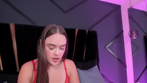 Snapshot of shaina_vasquez chatting on 09-15-25, 01:16 Shaina Vasquez online show from 09-15-25, 01:16