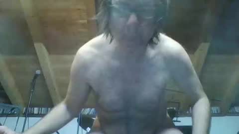 Snapshot of shairy702 chatting on 01-26-25, 04:09 shairy702 online show from 01-26-25, 04:09