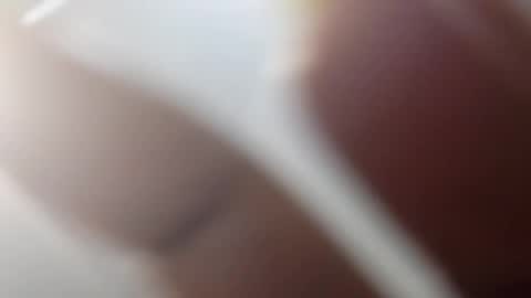 Snapshot of shakkiecam chatting on 12-12-24, 10:13 Shaky online show from 12-12-24, 10:13