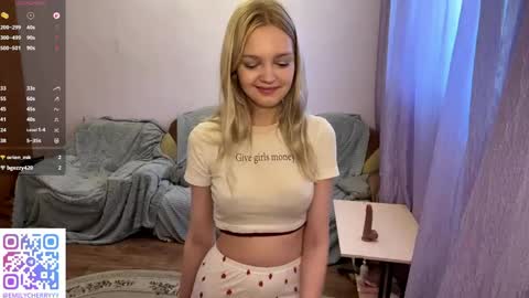 Emily online show from 06-09-26, 05:19
