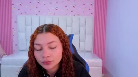 Snapshot of shalon_diaz_sub chatting on 06-17-26, 01:01 Shalon online show from 06-17-26, 01:01