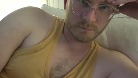 Snapshot of shamelesswetdream chatting on 02-26-25, 04:03 shamelesswetdream online show from 02-26-25, 04:03
