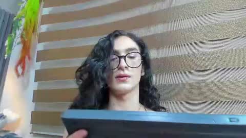 Snapshot of shammy_rosse chatting on 07-10-26, 04:17 shammy_rosse online show from 07-10-26, 04:17