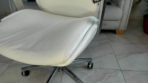 Snapshot of shanabellucy chatting on 03-03-25, 10:42 onlyfans shanabellucy online show from 03-03-25, 10:42