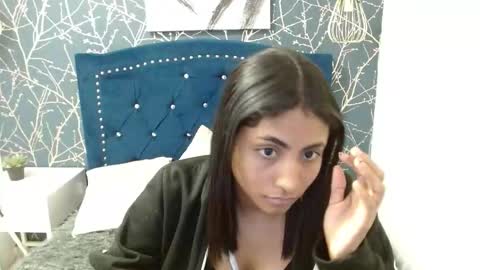 shanelle online show from 10-11-25, 03:21