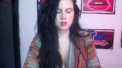 Snapshot of shanellmoore chatting on 01-30-25, 03:08 Shanell Moore online show from 01-30-25, 03:08