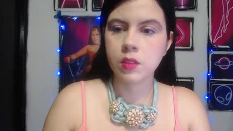 Snapshot of shanellmoore chatting on 02-20-25, 11:42 Shanell Moore online show from 02-20-25, 11:42