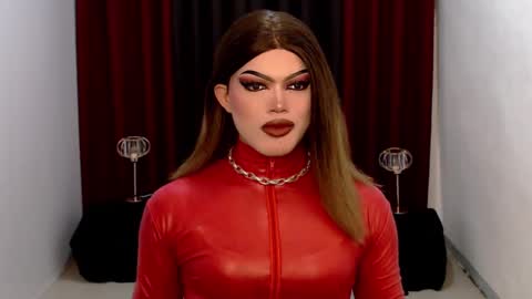 Snapshot of shanex01 chatting on 01-30-25, 10:19 Shane X online show from 01-30-25, 10:19