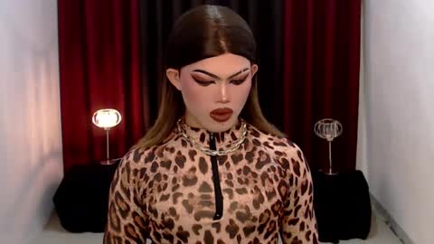 Snapshot of shanex01 chatting on 02-01-25, 10:15 Shane X online show from 02-01-25, 10:15